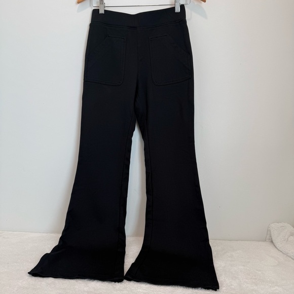 Anthropologie Maeve Knit Flare Pants/ Black size S - Picture 5 of 15